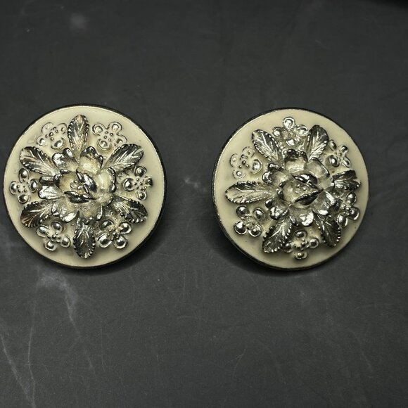Vintage Edgar Berebi Round Flower Enamel Clip On Earrings 1980s Signed Designer - Picture 4 of 10